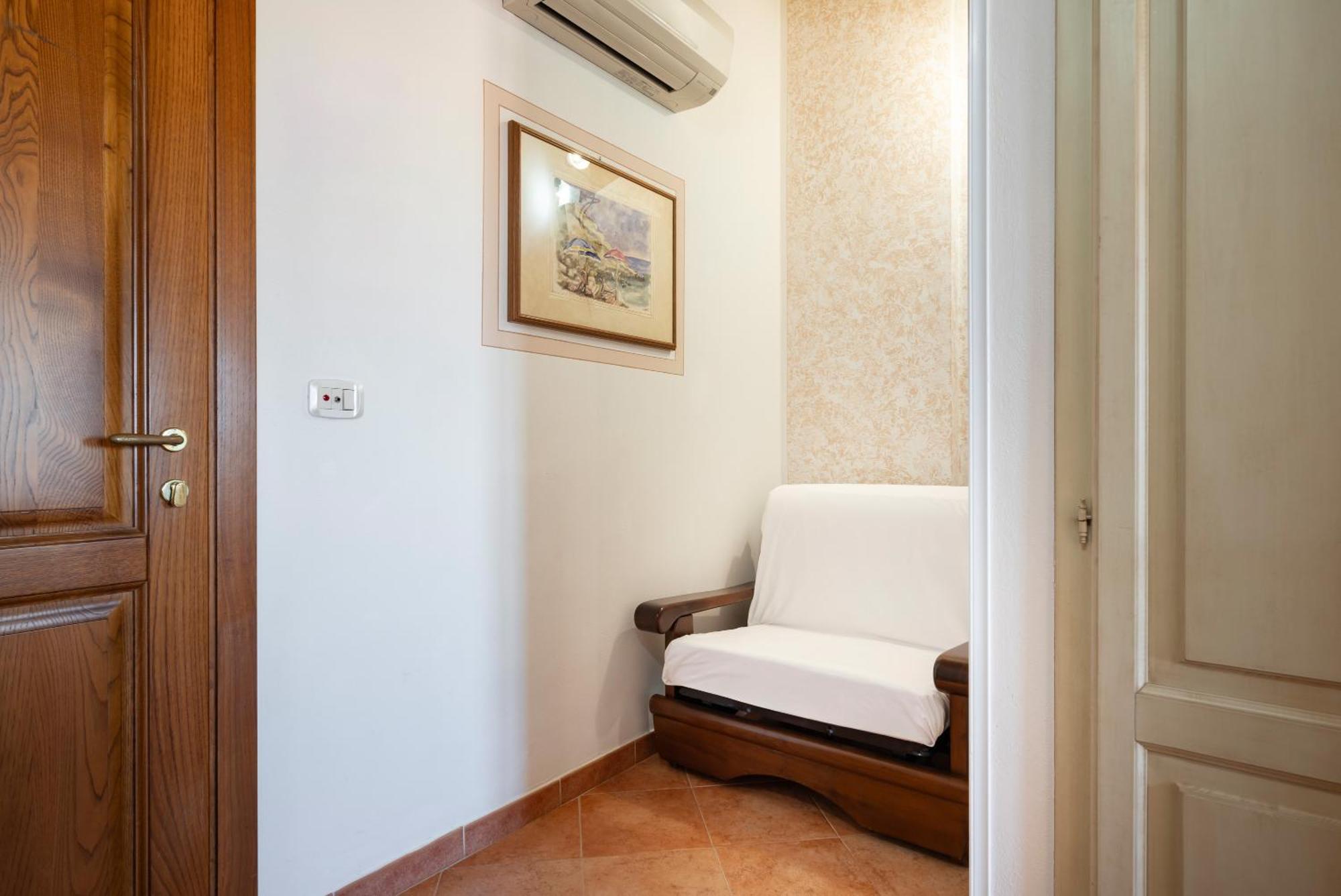 Lola Piccolo Hotel E Appartamenti Marina di Grosseto Exterior photo