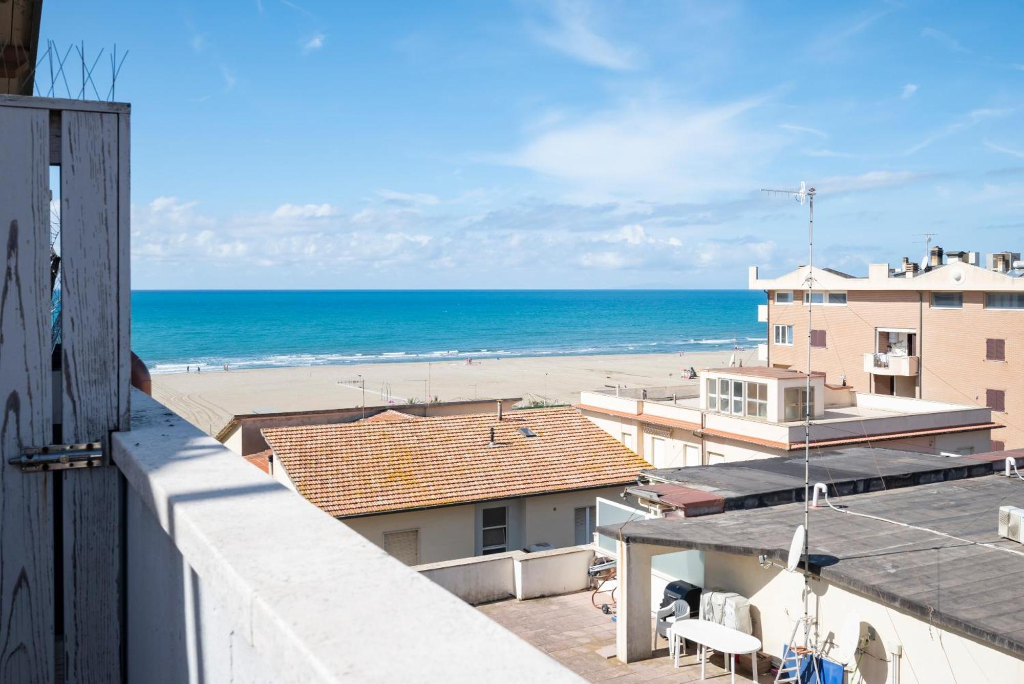 Lola Piccolo Hotel E Appartamenti Marina di Grosseto Exterior photo